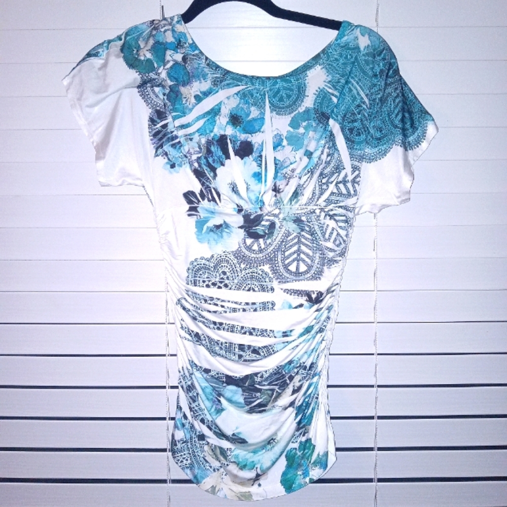 Woman's silky top
